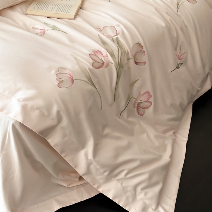 91家纺网 家纺一手货源 找家纺 （总）MIU缪家居 2025新款100支全棉磨毛纯棉刺绣四件套-虞美人（券后控价318）