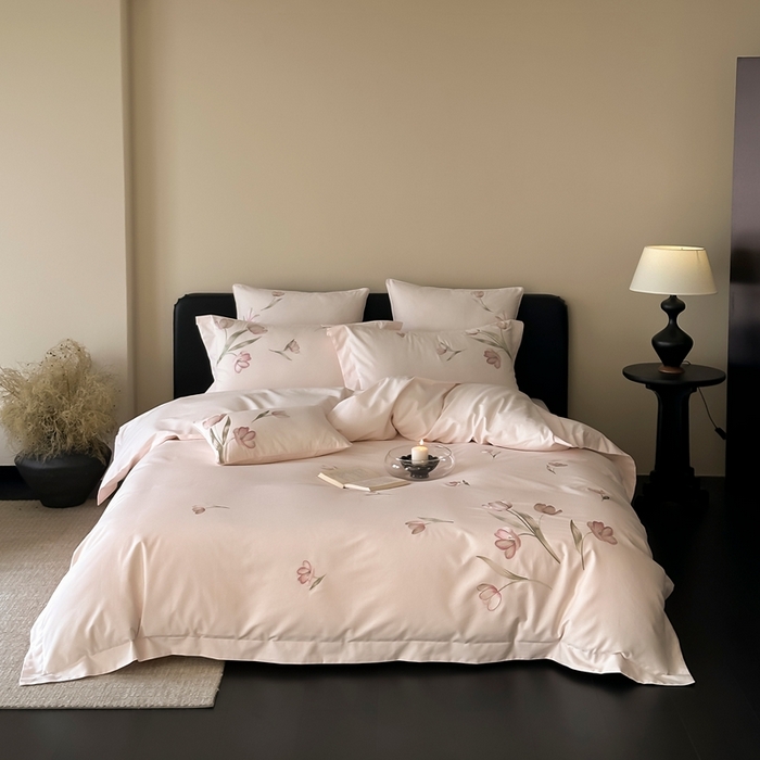 91家纺网 家纺一手货源 找家纺 （总）MIU缪家居 2025新款100支全棉磨毛纯棉刺绣四件套-虞美人（券后控价318）