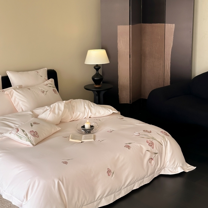 91家纺网 家纺一手货源 找家纺 （总）MIU缪家居 2025新款100支全棉磨毛纯棉刺绣四件套-虞美人（券后控价318）