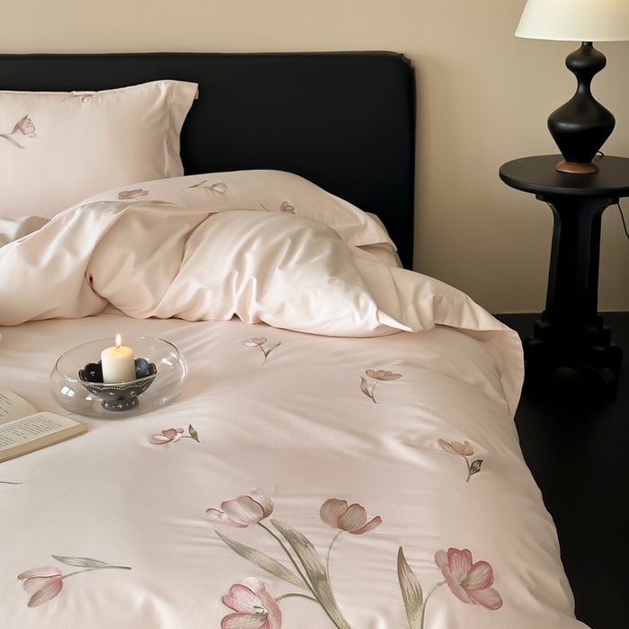 91家纺网 家纺一手货源 找家纺 （总）MIU缪家居 2025新款100支全棉磨毛纯棉刺绣四件套-虞美人（券后控价318）