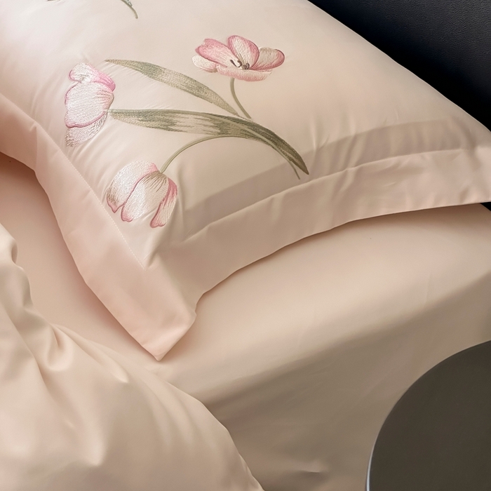 91家纺网 家纺一手货源 找家纺 （总）MIU缪家居 2025新款100支全棉磨毛纯棉刺绣四件套-虞美人（券后控价318）