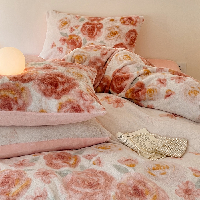 91家纺网 家纺一手货源 找家纺 安哆啦家纺 2025新款高克重兔毛绒印花牛奶绒四件套 花海