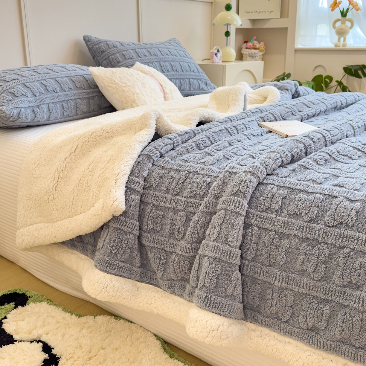 91家纺网 家纺一手货源 找家纺 （总）源舍家纺 2025新款A类加厚双层牛奶绒提花羊羔绒多功能毛毯