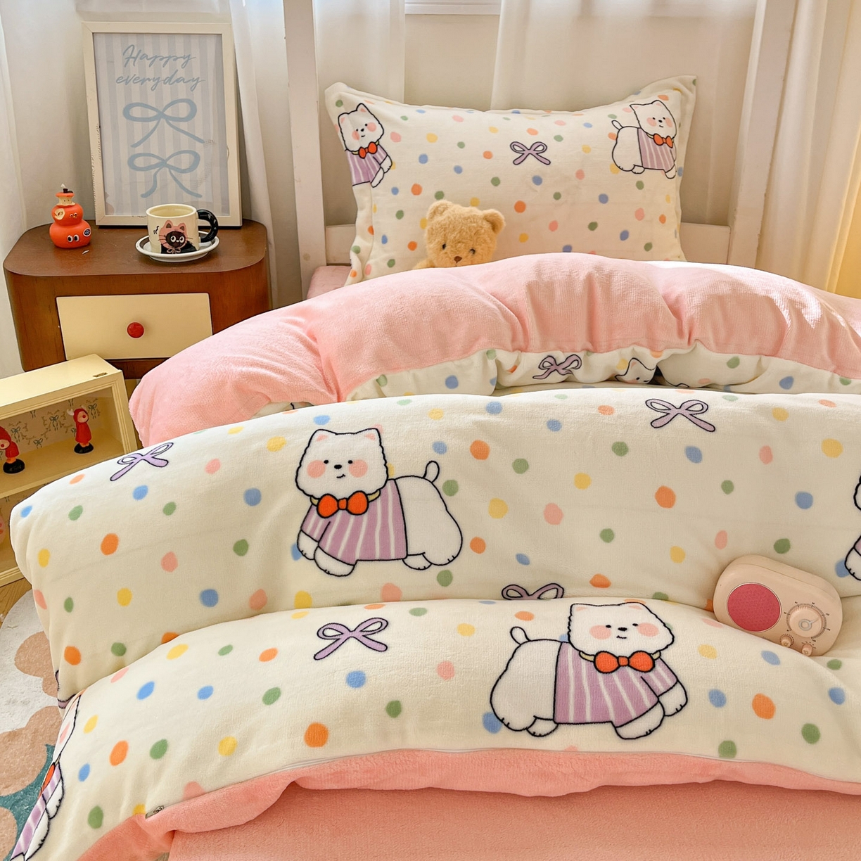 91家纺网 家纺一手货源 找家纺 寻米 2025新款高克重加厚保暖牛奶绒床笠-宿舍图 彩虹小狗