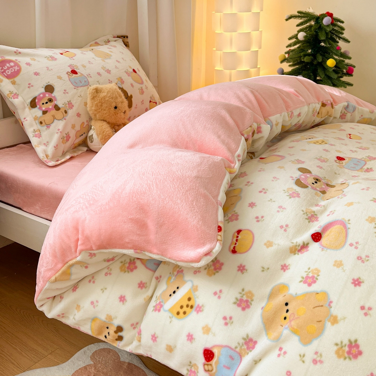 91家纺网 家纺一手货源 找家纺 寻米 2025新款高克重加厚保暖牛奶绒床笠-宿舍图 草莓布丁