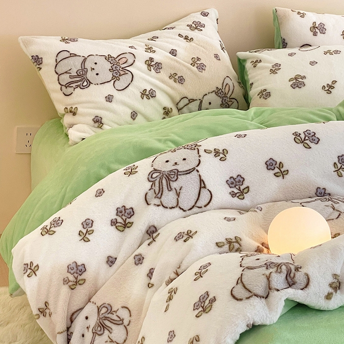 91家纺网 家纺一手货源 找家纺 安哆啦家纺 2025新款高克重兔毛绒印花牛奶绒四件套 花丛兔