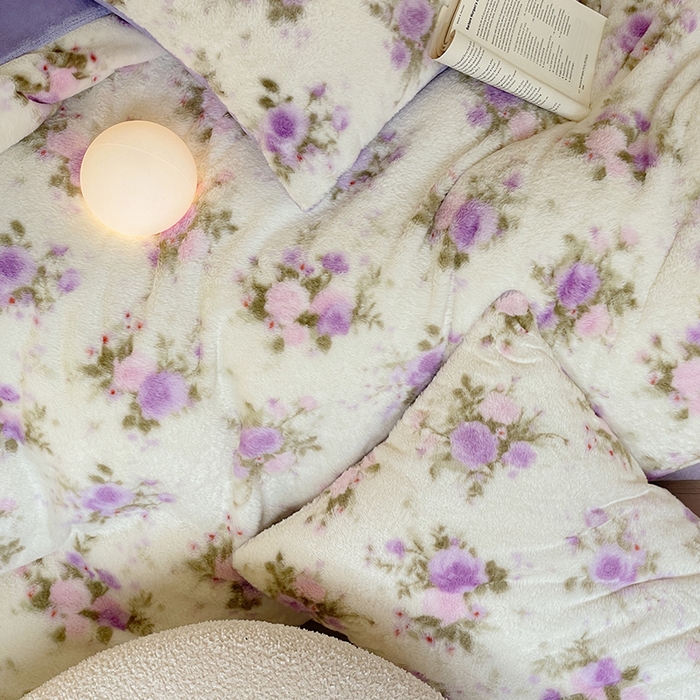 91家纺网 家纺一手货源 找家纺 安哆啦家纺 2025新款高克重兔毛绒印花牛奶绒四件套 花团锦簇