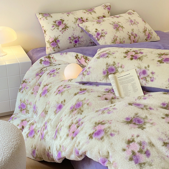 91家纺网 家纺一手货源 找家纺 安哆啦家纺 2025新款高克重兔毛绒印花牛奶绒四件套 花团锦簇