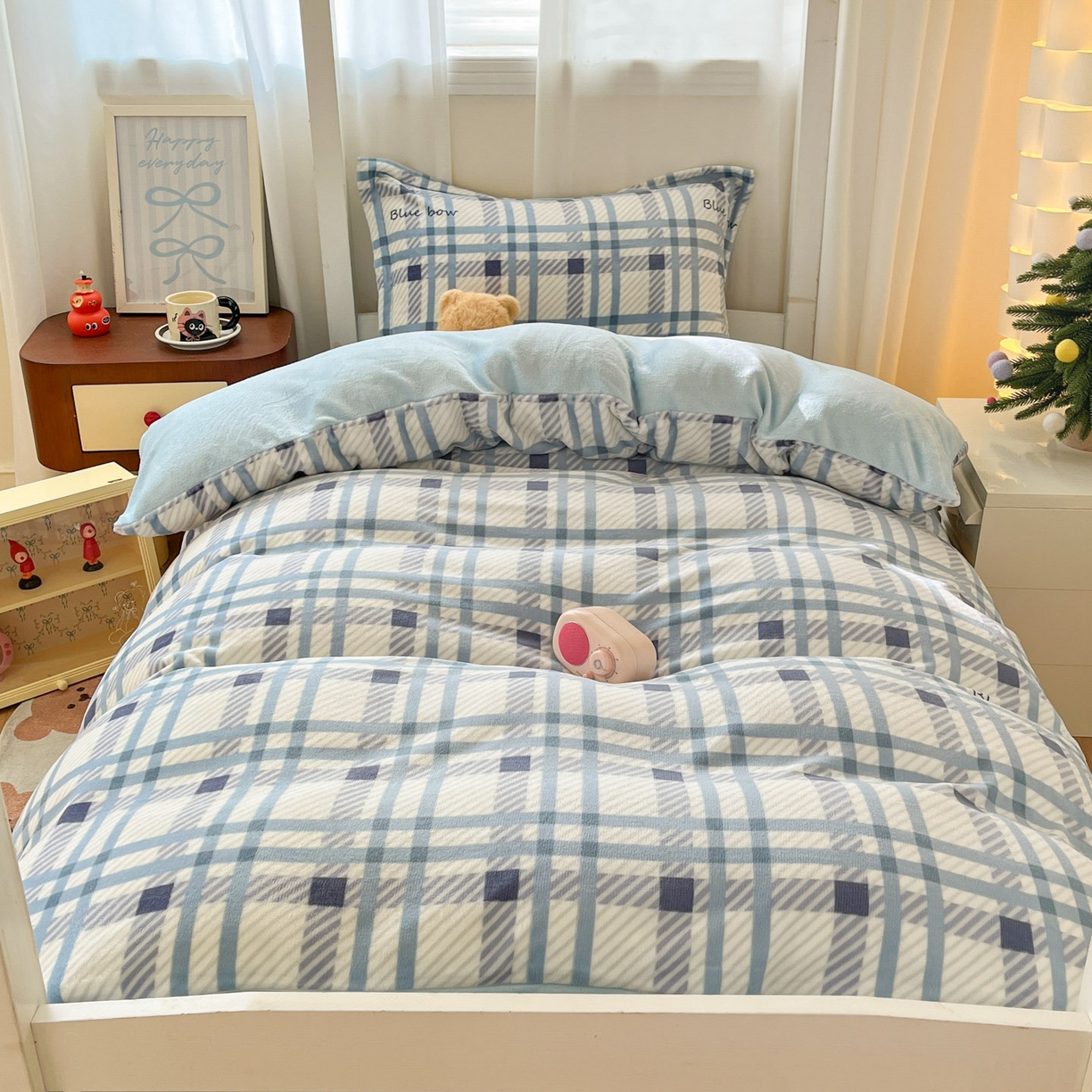 91家纺网 家纺一手货源 找家纺 寻米 2025新款高克重加厚保暖牛奶绒床笠-宿舍图 蓝色恋人