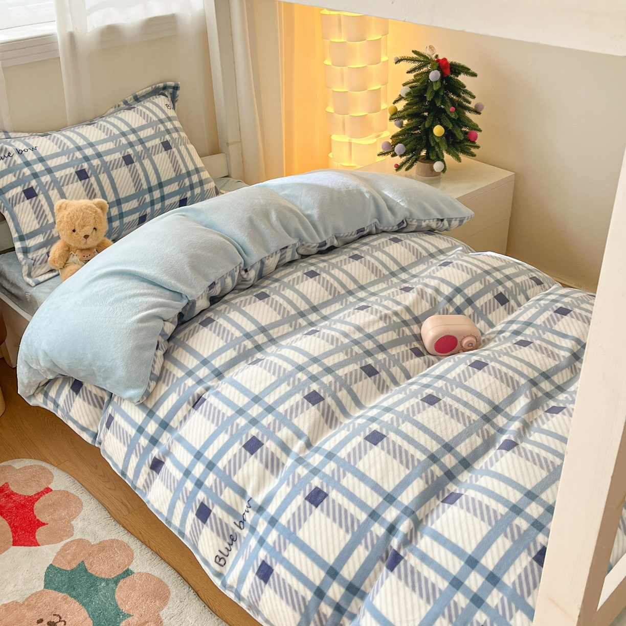 91家纺网 家纺一手货源 找家纺 寻米 2025新款高克重加厚保暖牛奶绒床笠-宿舍图 蓝色恋人