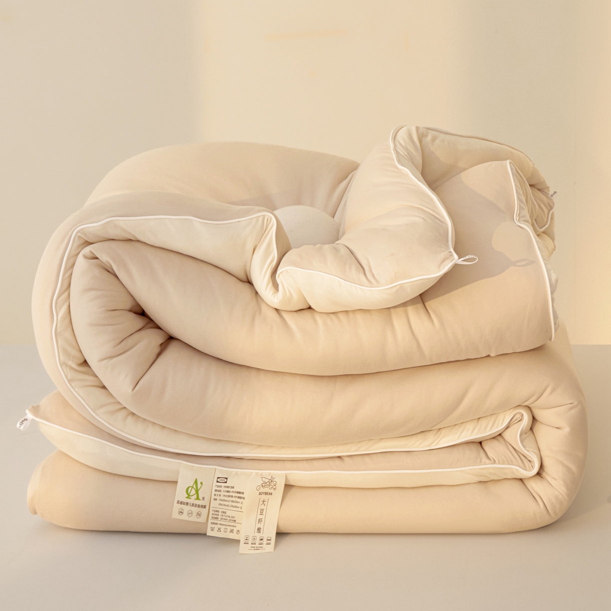 91家纺网 家纺一手货源 找家纺 梵克保罗 2025新款针织棉大豆被被子被芯 暖咖+米白