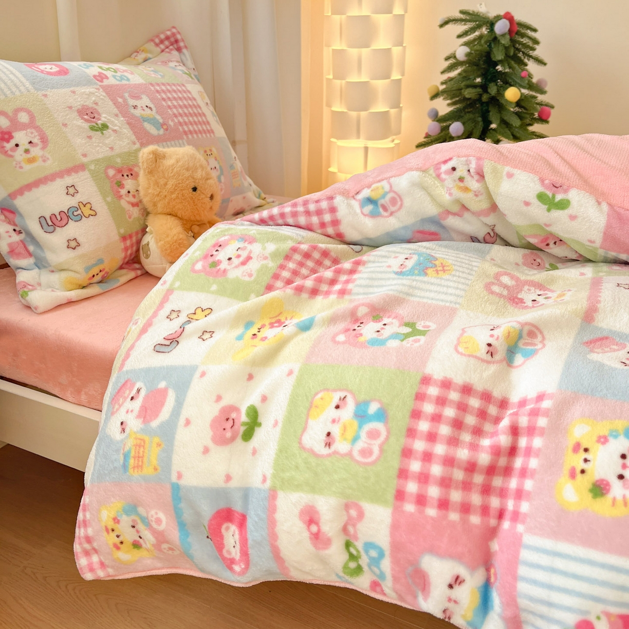 91家纺网 家纺一手货源 找家纺 寻米 2025新款高克重加厚保暖牛奶绒床笠-宿舍图 恋爱日记