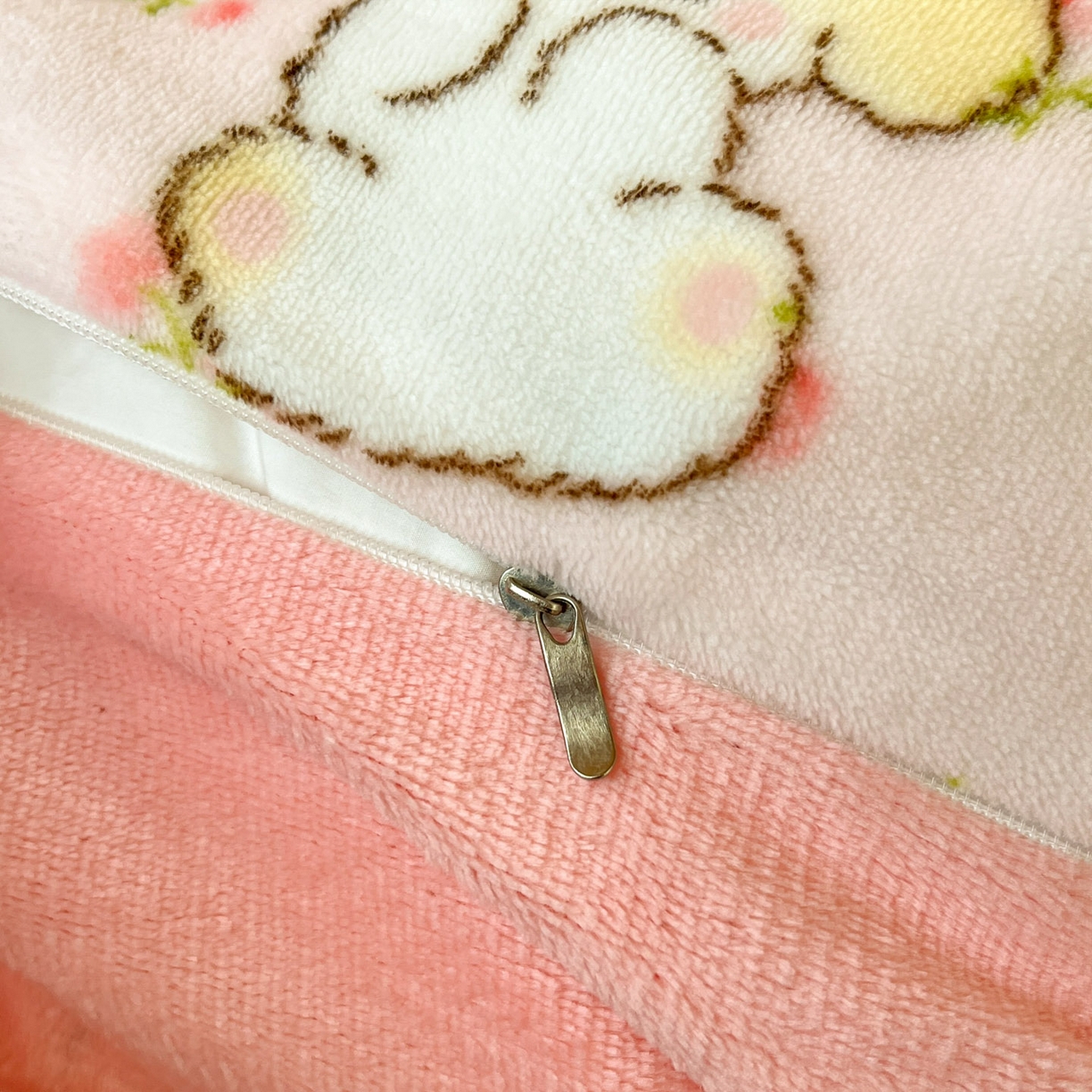 91家纺网 家纺一手货源 找家纺 寻米 2025新款高克重加厚保暖牛奶绒床笠-宿舍图 玫瑰甜心