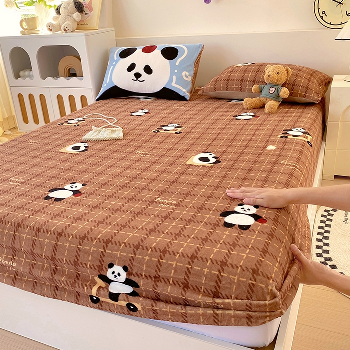 91家纺网 家纺一手货源 找家纺 （总）葡萄家 2025年新款牛奶绒印花单床笠萌系卡通床笠款