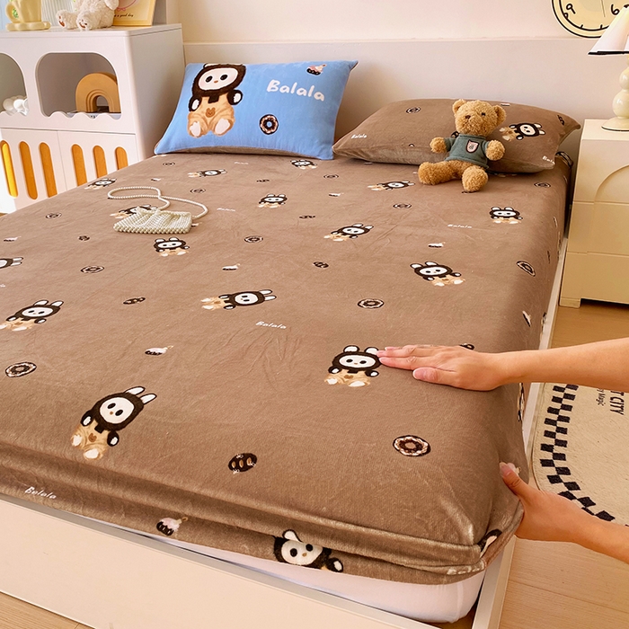 91家纺网 家纺一手货源 找家纺 （总）葡萄家 2025年新款牛奶绒印花单床笠萌系卡通床笠款