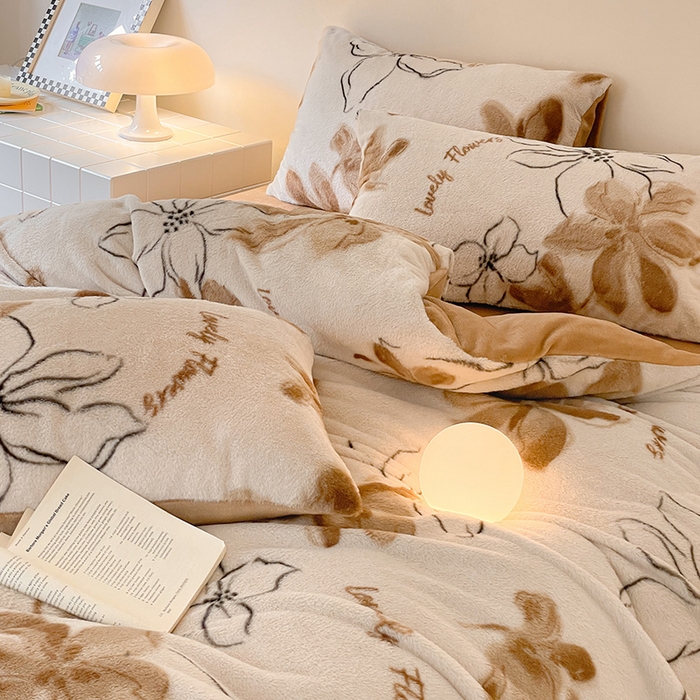 91家纺网 家纺一手货源 找家纺 安哆啦家纺 2025新款高克重兔毛绒印花牛奶绒四件套 空谷幽兰