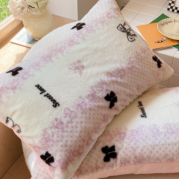 91家纺网 家纺一手货源 找家纺 安哆啦家纺 2025新款高克重兔毛绒印花牛奶绒四件套 蕾丝蝴蝶结