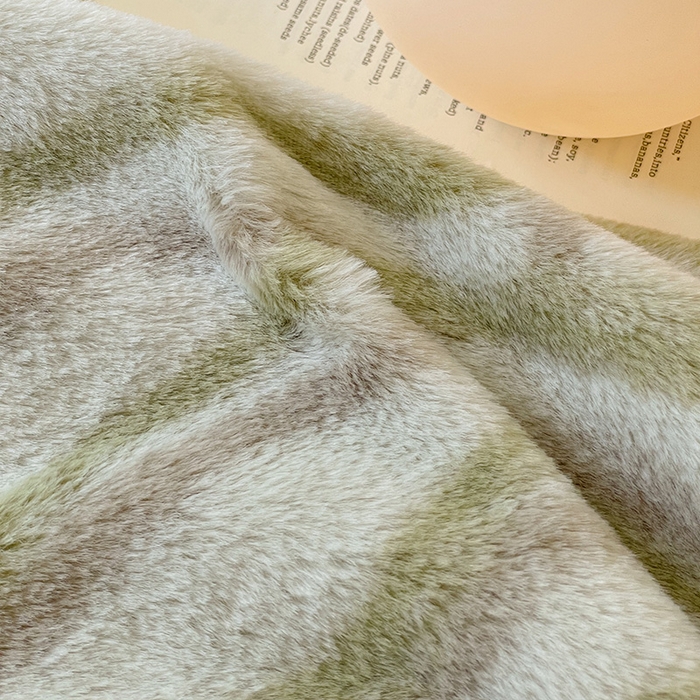 91家纺网 家纺一手货源 找家纺 安哆啦家纺 2025新款高克重兔毛绒印花牛奶绒四件套 绿意