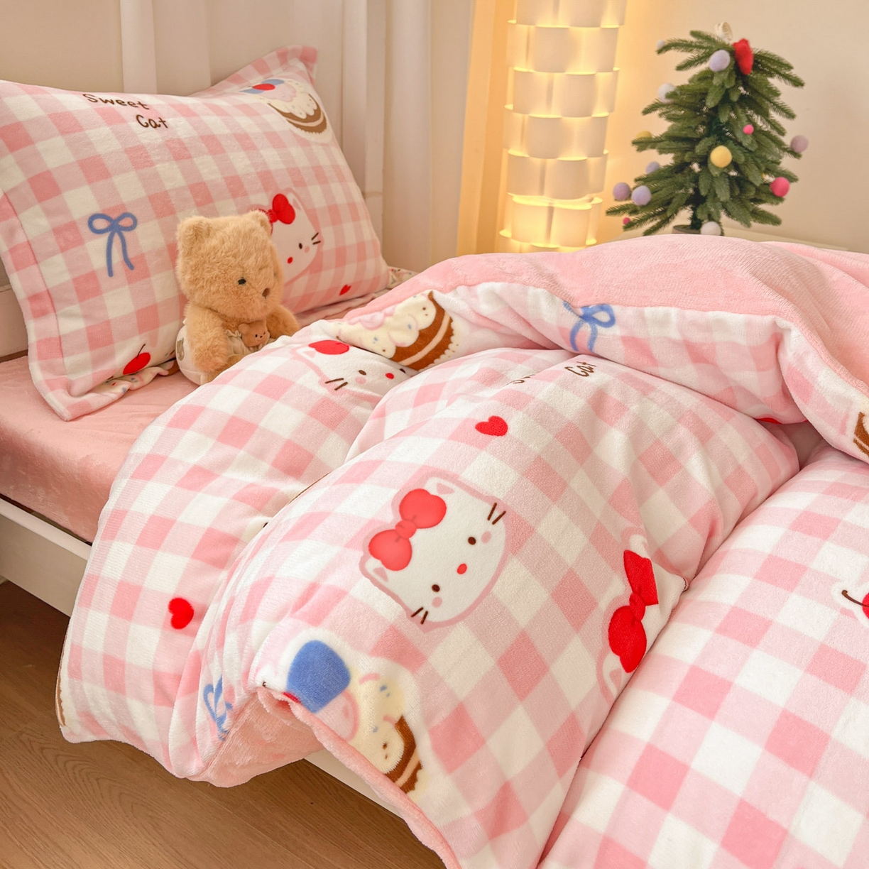 91家纺网 家纺一手货源 找家纺 寻米 2025新款高克重加厚保暖牛奶绒床笠-宿舍图 小喵浮云卷