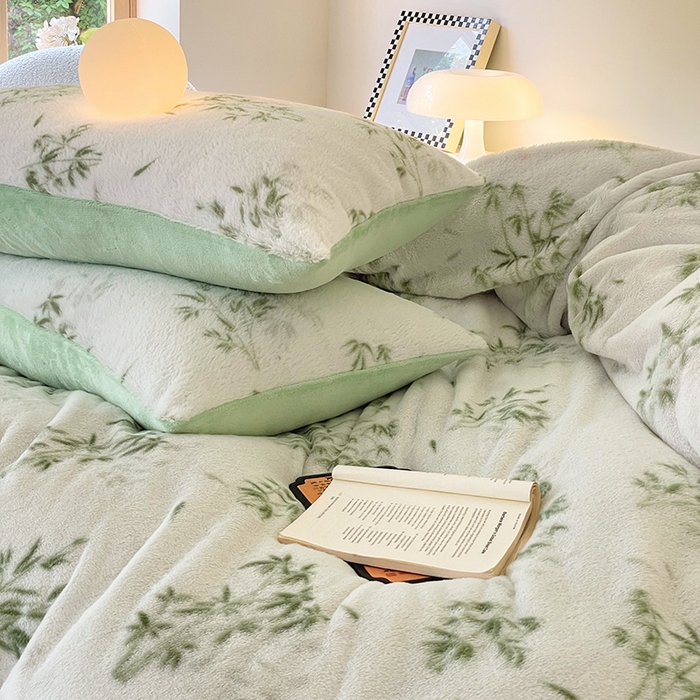 91家纺网 家纺一手货源 找家纺 安哆啦家纺 2025新款高克重兔毛绒印花牛奶绒四件套 品竹