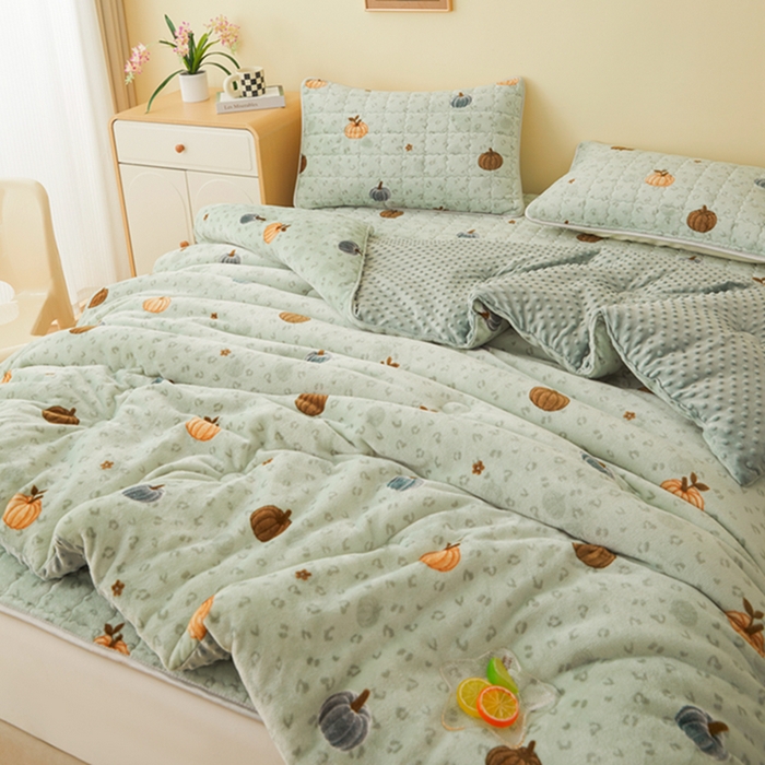 91家纺网 家纺一手货源 找家纺 柏薇 2025新款A类牛奶绒豆豆绒加厚冬被被子被芯 七彩南瓜