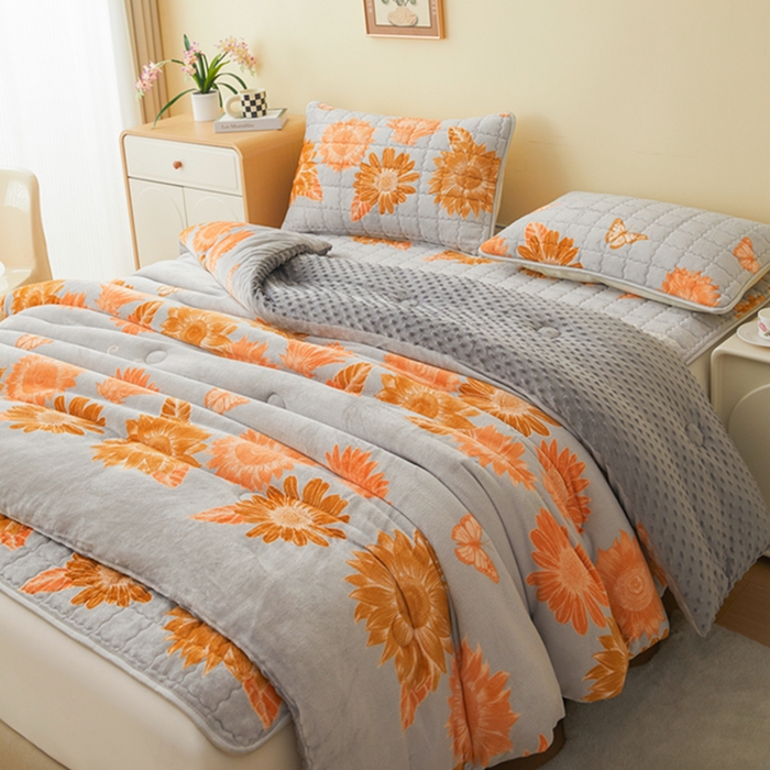 91家纺网 家纺一手货源 找家纺 柏薇 2025新款A类牛奶绒豆豆绒加厚冬被被子被芯 向日葵