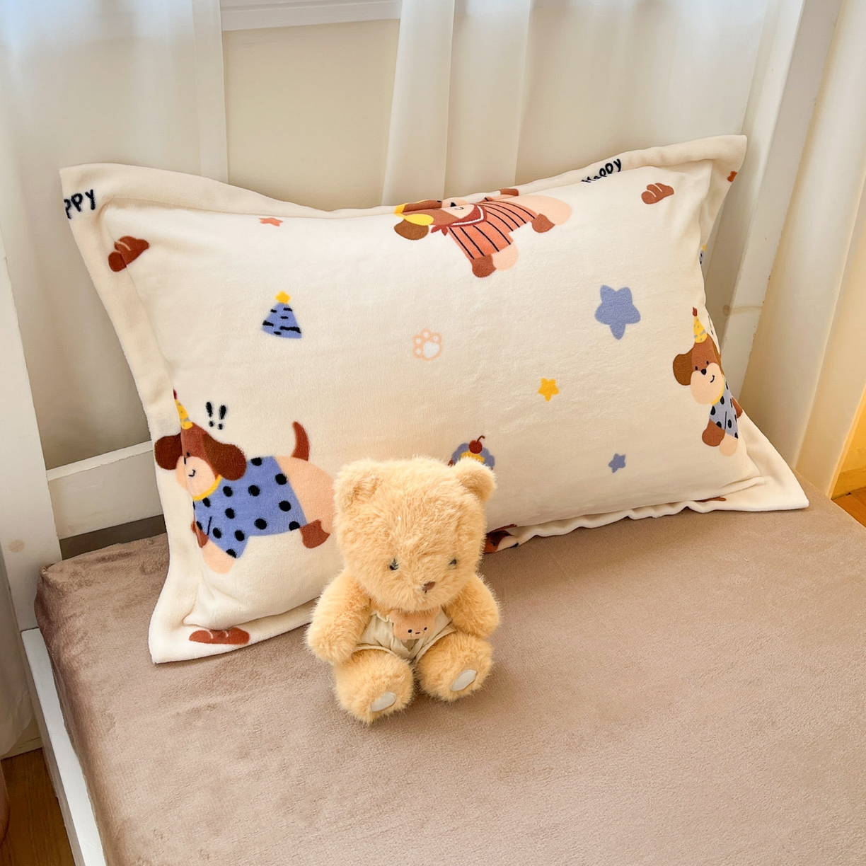 91家纺网 家纺一手货源 找家纺 寻米 2025新款高克重加厚保暖牛奶绒床笠-宿舍图 摇滚星球