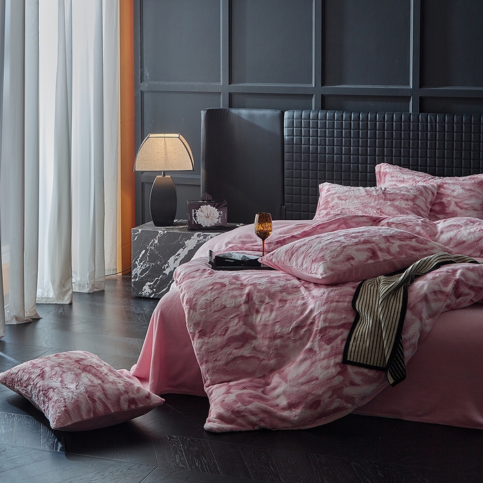 91家纺网 家纺一手货源 找家纺 （总）缘生活 2025新款消光印花绒四件套年轻时尚