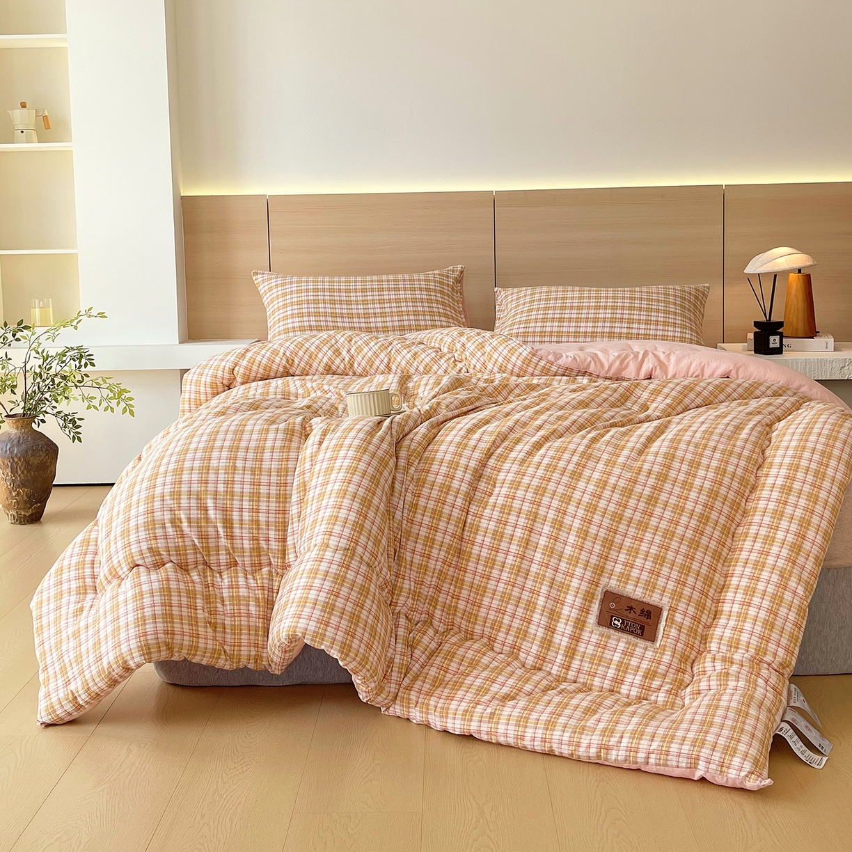 91家纺网 家纺一手货源 找家纺 （总）梵克保罗 2025秋冬新款10A抗菌云格子春秋被冬被被芯跨境外贸