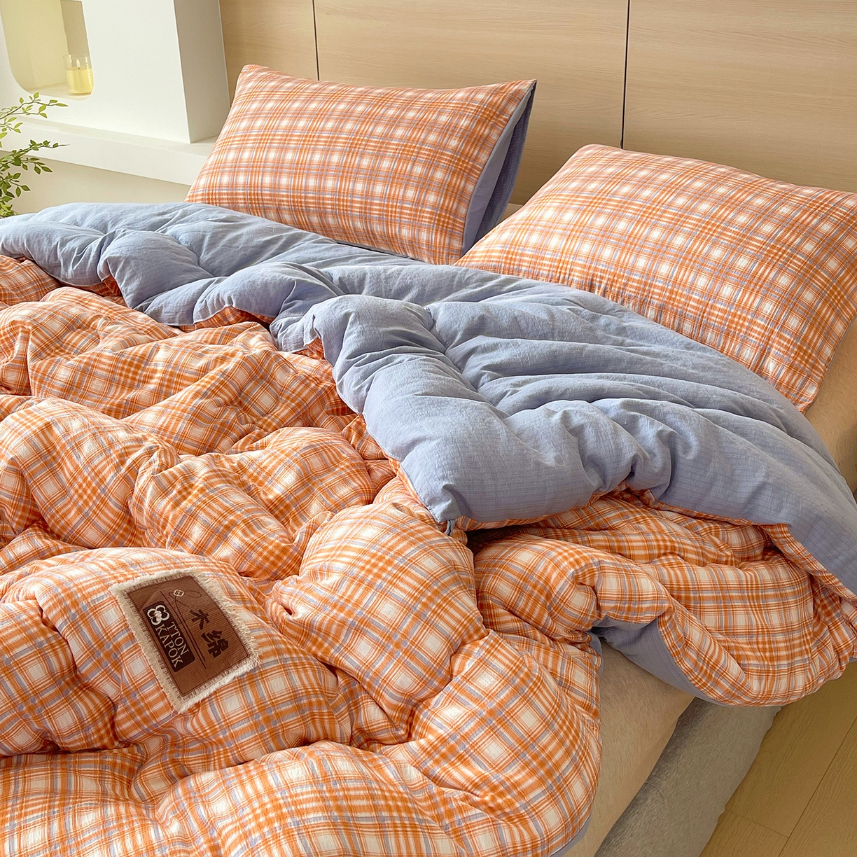 91家纺网 家纺一手货源 找家纺 梵克保罗 2025秋冬新款10A抗菌云格子春秋被冬被被芯跨境外贸 蓝橙格