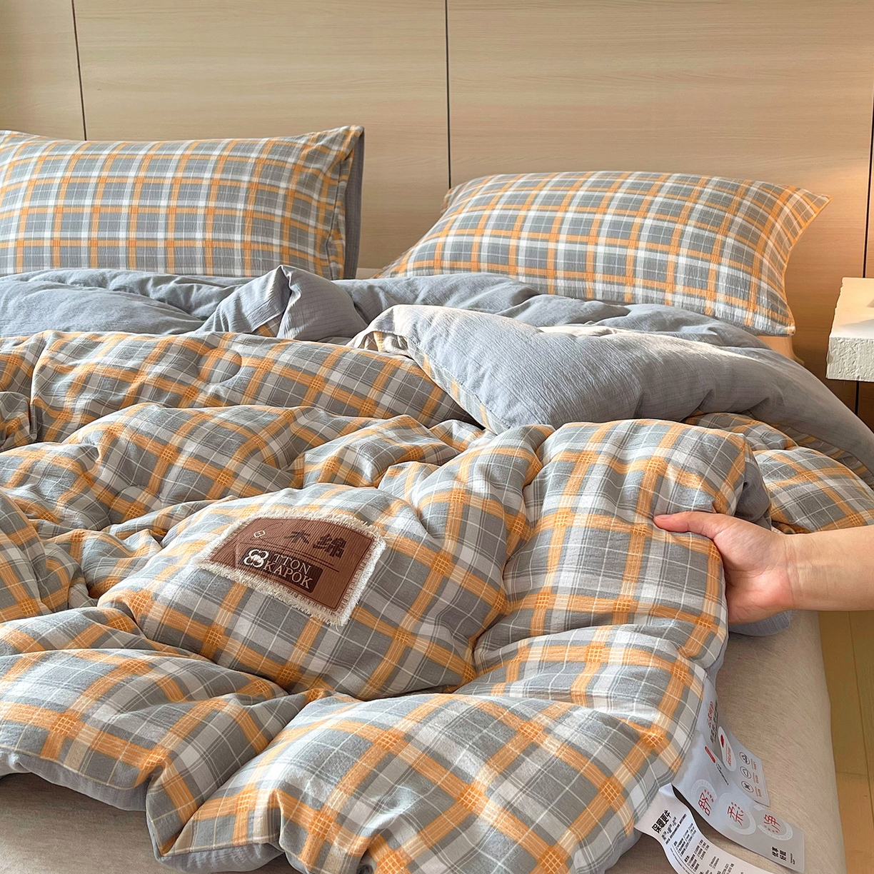 91家纺网 家纺一手货源 找家纺 梵克保罗 2025秋冬新款10A抗菌云格子春秋被冬被被芯跨境外贸 蓝灰格