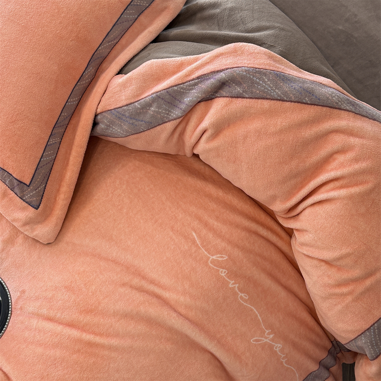 91家纺网 家纺一手货源 找家纺 （总）星座家纺 2025新款轻奢牛奶绒四件套-极简系列