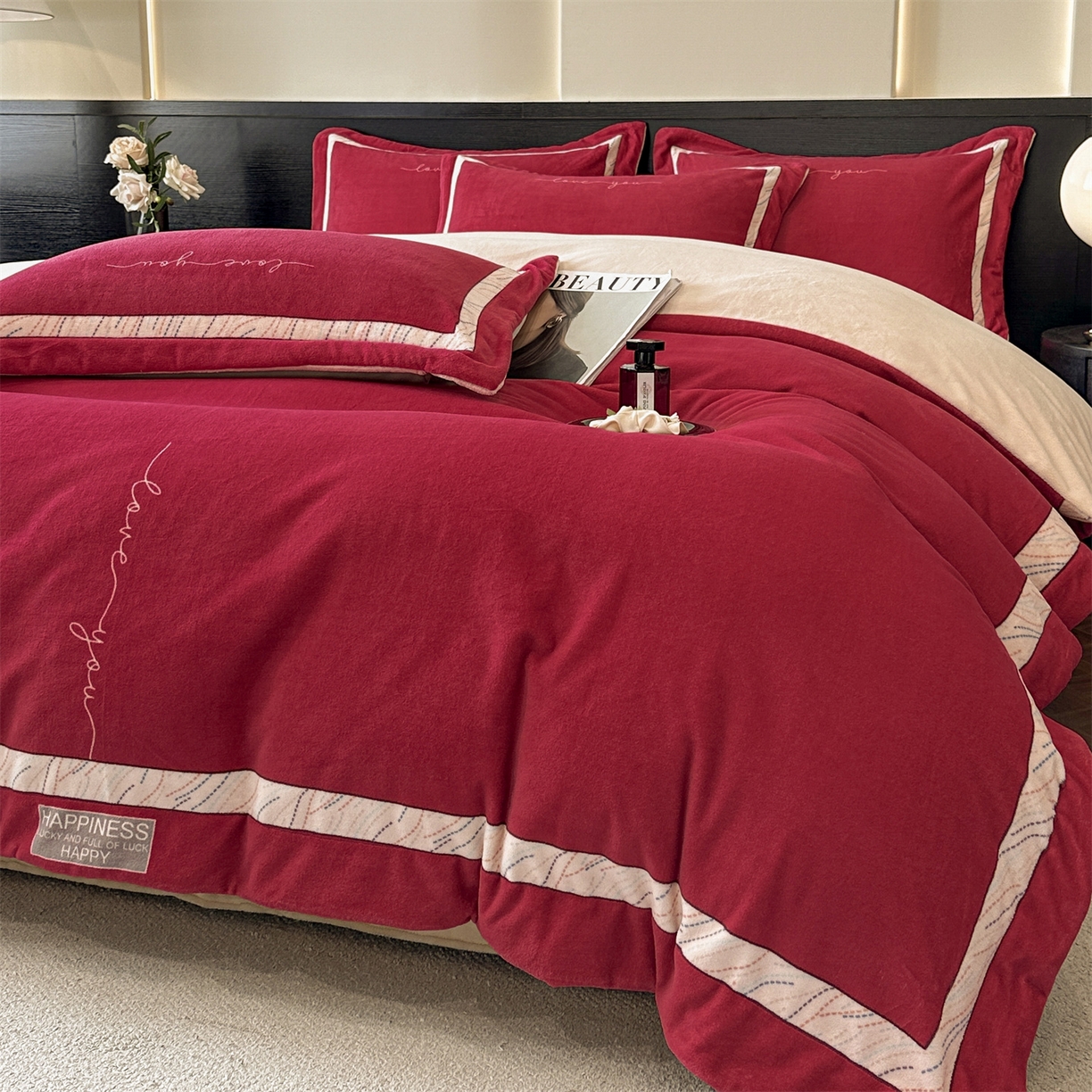 91家纺网 家纺一手货源 找家纺 星座家纺 2025新款轻奢牛奶绒四件套-极简系列 朱砂红