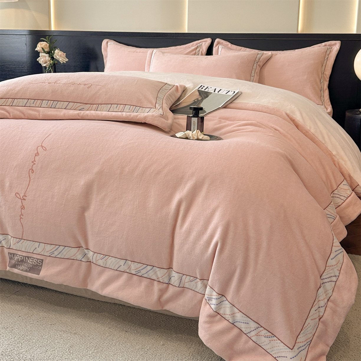 91家纺网 家纺一手货源 找家纺 星座家纺 2025新款轻奢牛奶绒四件套-极简系列 蜜桃粉