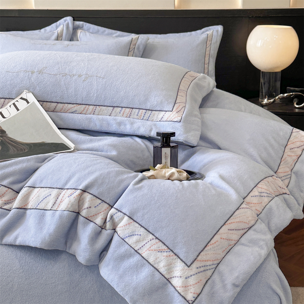 91家纺网 家纺一手货源 找家纺 星座家纺 2025新款轻奢牛奶绒四件套-极简系列 冰雾蓝