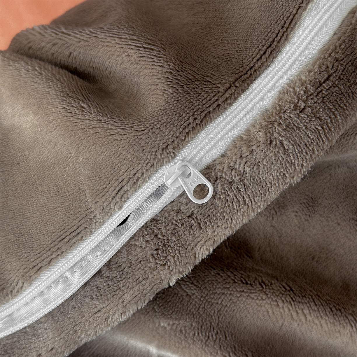 91家纺网 家纺一手货源 找家纺 星座家纺 2025新款轻奢牛奶绒四件套-极简系列 爱玛橙