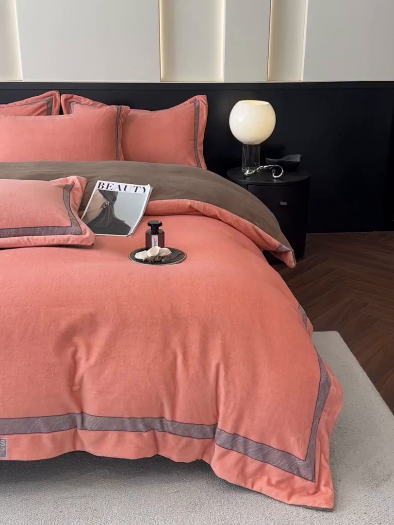 91家纺网 家纺一手货源 找家纺 星座家纺 2025新款轻奢牛奶绒四件套-极简系列 爱玛橙