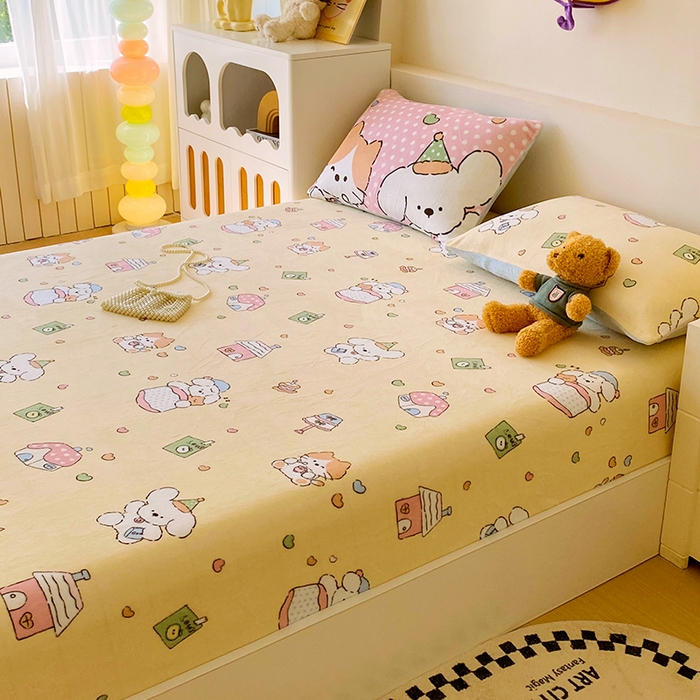 91家纺网 家纺一手货源 找家纺 葡萄家 2025年新款牛奶绒印花单床笠萌系卡通床笠款 卡通乐园