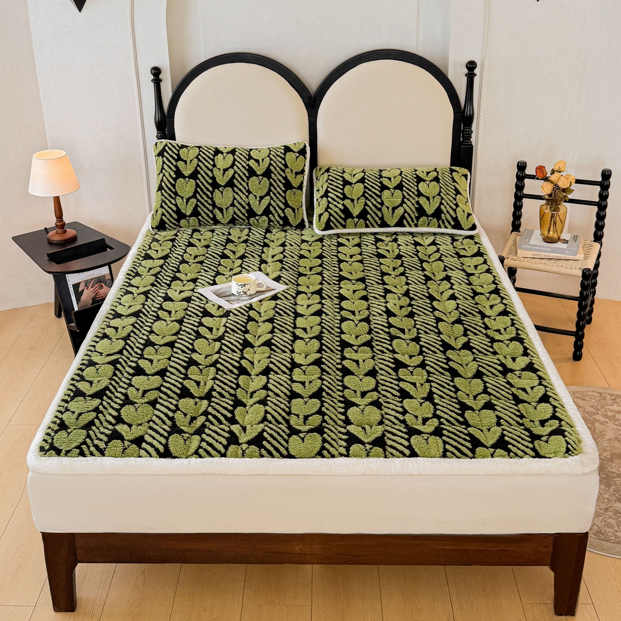 91家纺网 家纺一手货源 找家纺 LIFE.丽芙 2025秋冬新款色纱提花舒棉绒加厚夹棉床垫床护垫单件简约床褥床垫子三件套 郁金香-草绿