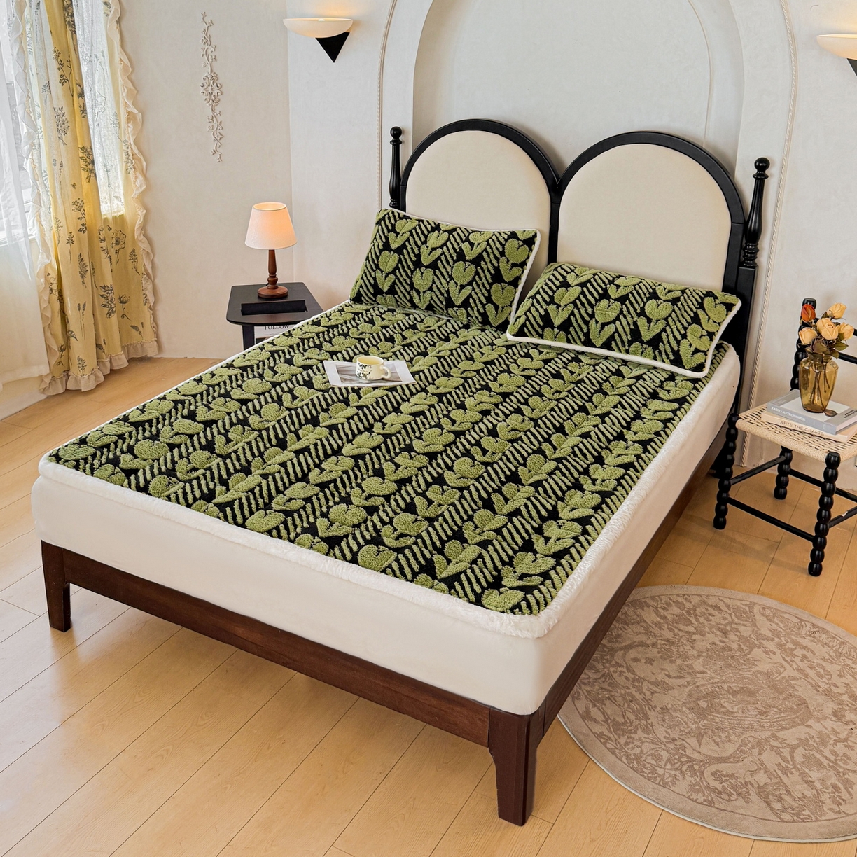 91家纺网 家纺一手货源 找家纺 LIFE.丽芙 2025秋冬新款色纱提花舒棉绒加厚夹棉床垫床护垫单件简约床褥床垫子三件套 郁金香-草绿