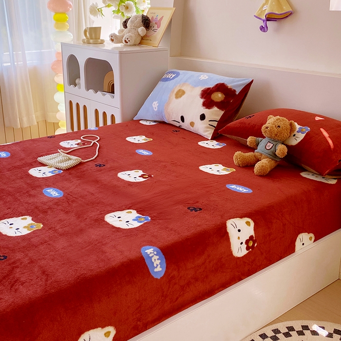 91家纺网 家纺一手货源 找家纺 葡萄家 2025年新款牛奶绒印花单床笠萌系卡通床笠款 猫千金红