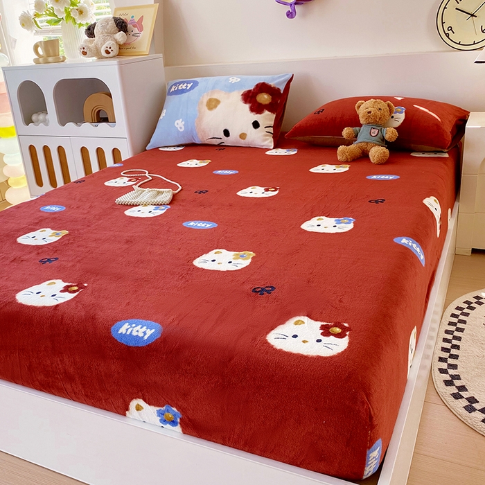 91家纺网 家纺一手货源 找家纺 葡萄家 2025年新款牛奶绒印花单床笠萌系卡通床笠款 猫千金红