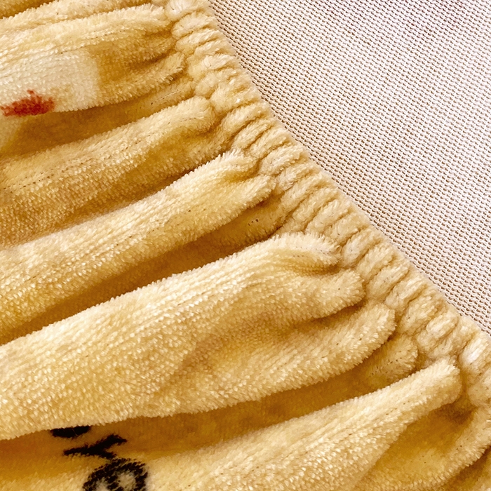 91家纺网 家纺一手货源 找家纺 葡萄家 2025年新款牛奶绒印花单床笠萌系卡通床笠款 泡芙狗