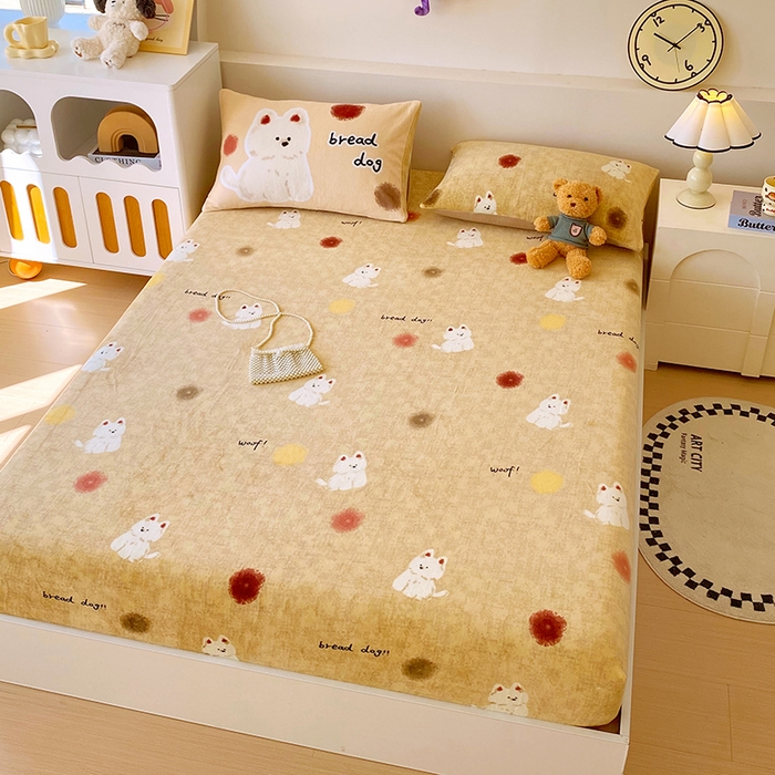 91家纺网 家纺一手货源 找家纺 葡萄家 2025年新款牛奶绒印花单床笠萌系卡通床笠款 泡芙狗