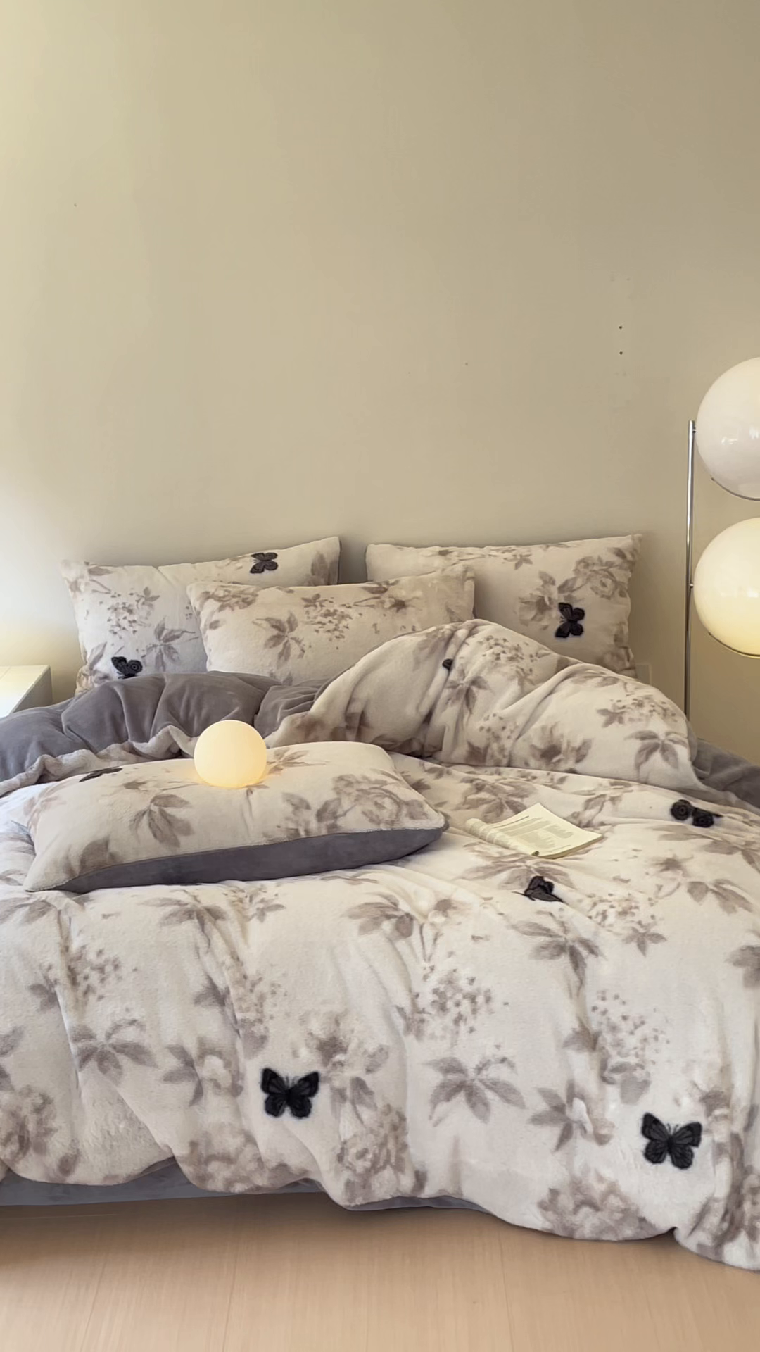 91家纺网 家纺一手货源 找家纺 安哆啦家纺 2025新款高克重兔毛绒印花牛奶绒四件套 有蝶