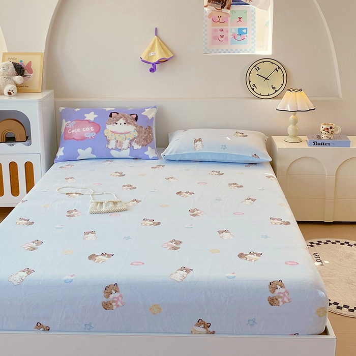 91家纺网 家纺一手货源 找家纺 葡萄家 2025年新款牛奶绒印花单床笠萌系卡通床笠款 软萌猫蓝