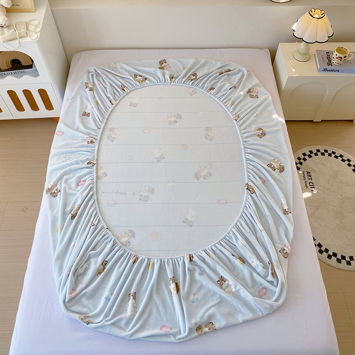 91家纺网 家纺一手货源 找家纺 葡萄家 2025年新款牛奶绒印花单床笠萌系卡通床笠款 软萌猫蓝