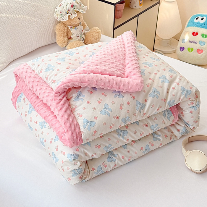 91家纺网 家纺一手货源 找家纺 十九色 2025秋冬新款全棉豆豆被春秋被被子被芯 蝴蝶结