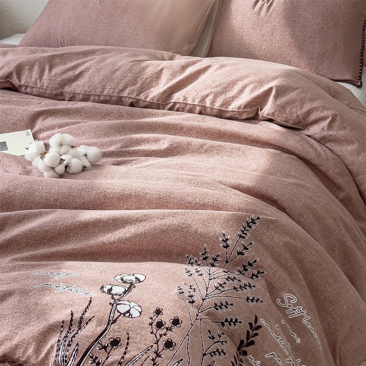 91家纺网 家纺一手货源 找家纺 梵克保罗 2025秋冬新品10A抗菌素麻棉花春秋被冬被被芯跨境外贸 素麻-墨染粉