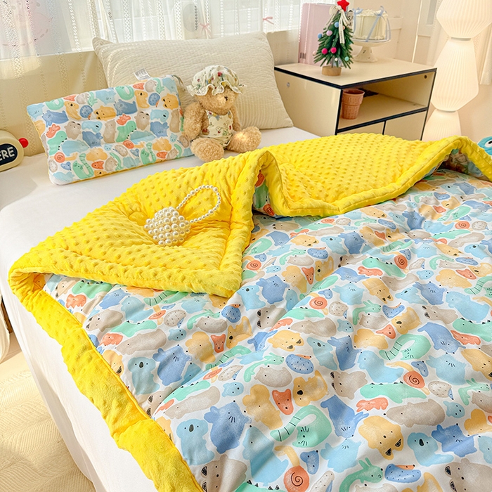 91家纺网 家纺一手货源 找家纺 十九色 2025秋冬新款全棉豆豆被春秋被被子被芯 蓝鼠宝宝